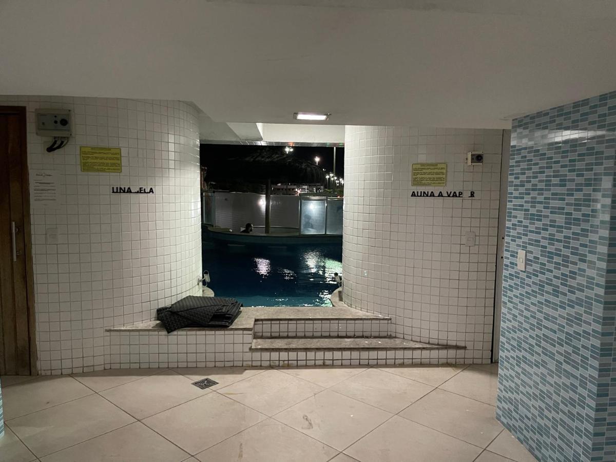 Apartamento Com Varanda E Piscina Кабо Фрио Екстериор снимка